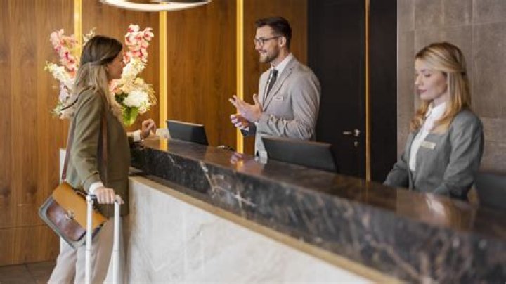 17 Terrible Mistakes to Avoid When Booking a Hotel