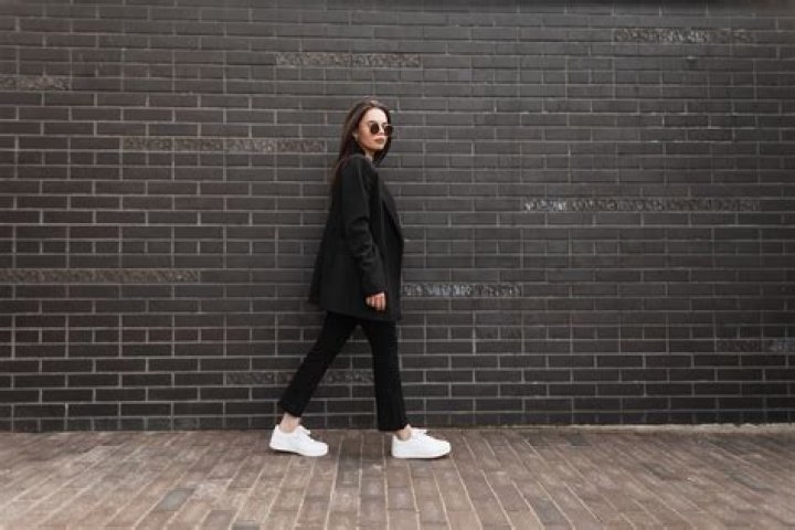 5 Times You Should Never Wear Black, According to Stylists