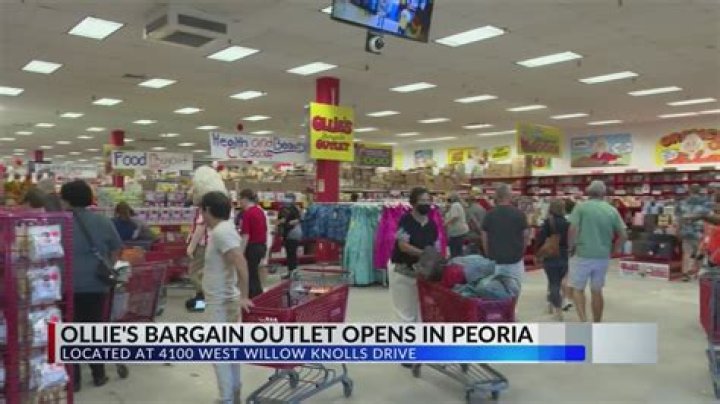 5 Warnings From Ex-Ollie's Bargain Outlet Employees — Best Life