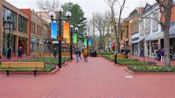 6 Charming U.S. Cities That Feel Like Small Towns