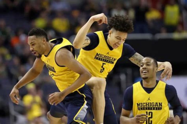 A Las Vegas Casino Owner Will Make A LOT Of Money If Michigan Wins The National Title
