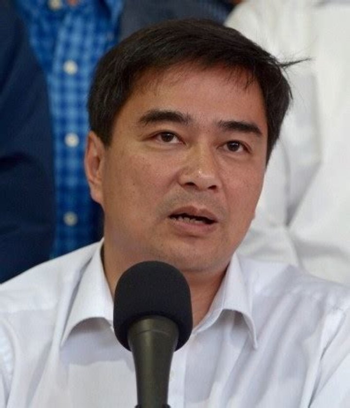 Abhisit Vejjajiva Net Worth | Celebrity Net Worth