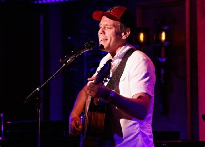 Adam Pascal Net Worth | Celebrity Net Worth