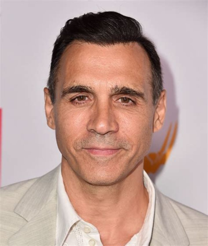 Adrian Paul Net Worth | Celebrity Net Worth