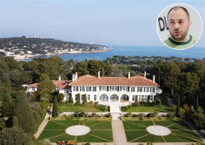 After Growing Up On Food Stamps WhatsApp Founder Jan Koum Now Owns At Least $350 Million Worth Of California Real Estate