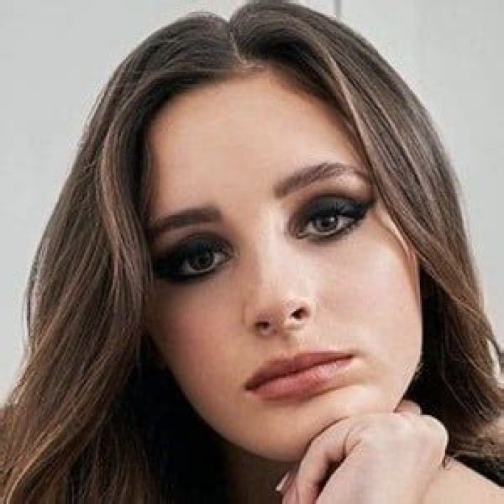 Aja Neinstein (popsinger) Wiki,Age,Birthday,Biography,Height,Net Worth ..