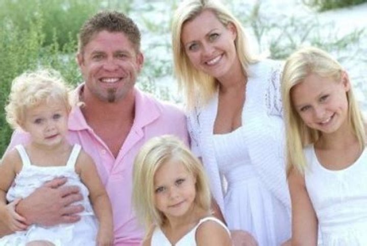 Alisha Dunlap - Bio, Age, Wiki, Facts and Family