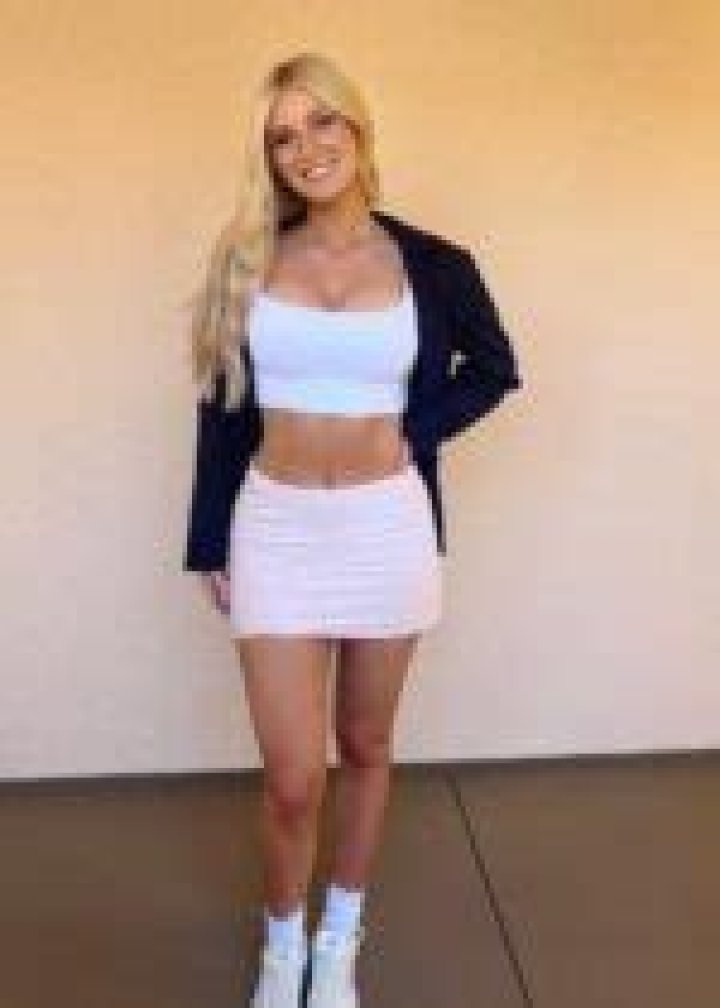 Allie Dunn Height, Weight, Age, Facts, Family