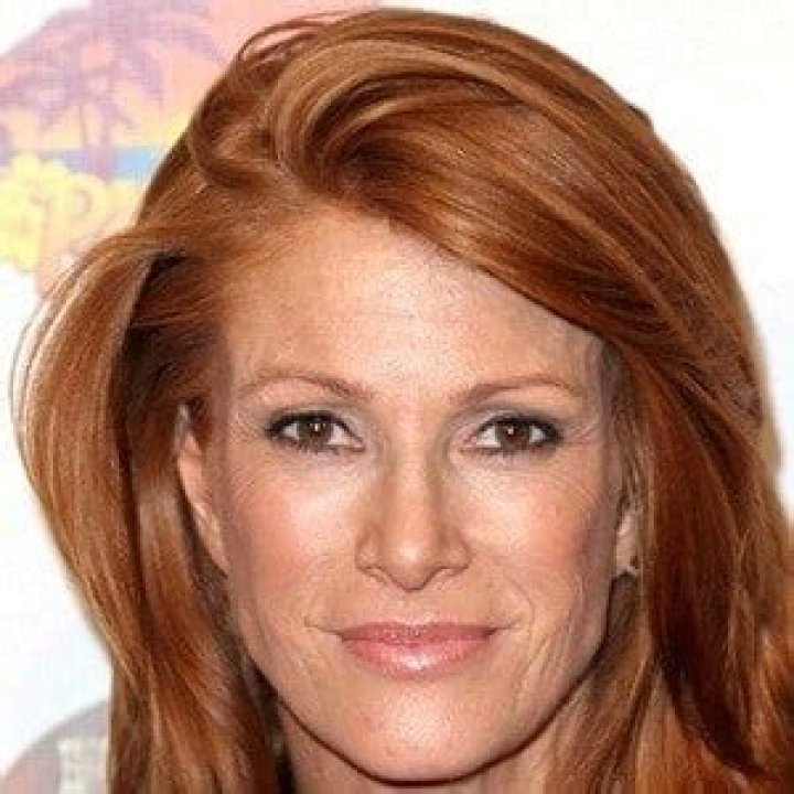 Angie Everhart - Bio, Age, Wiki, Facts and Family