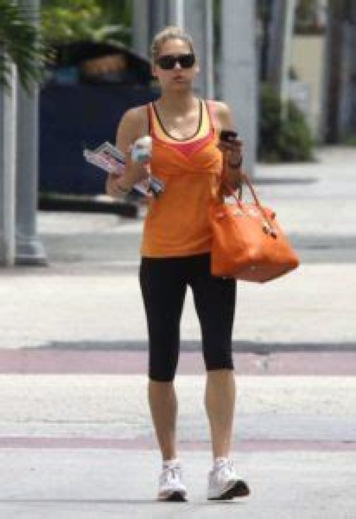 Anna Kournikova Workout Routine and Diet Plan