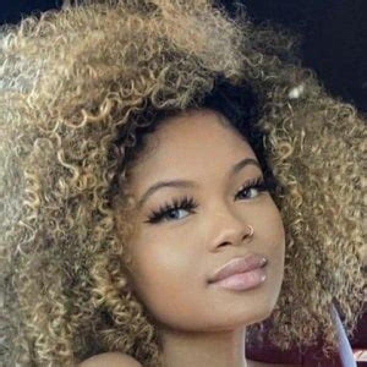 Annabelle Hayes (youtubestar) Wiki,Age,Birthday,Biography,Height,Net Worth ..