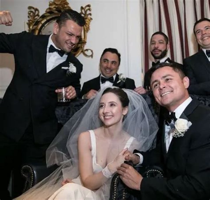 Arturo Castro - Bio, Age, Wiki, Facts and Family