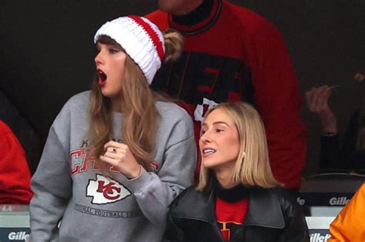 Ashley Avignone: 5 Things to Know About Taylor Swift’s Friend Who Was at the Super Bowl