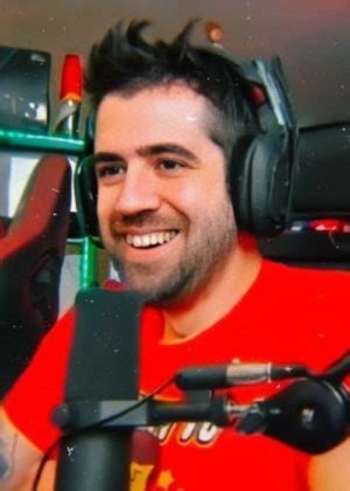 AuronPlay Height, Weight, Age, Body Statistics