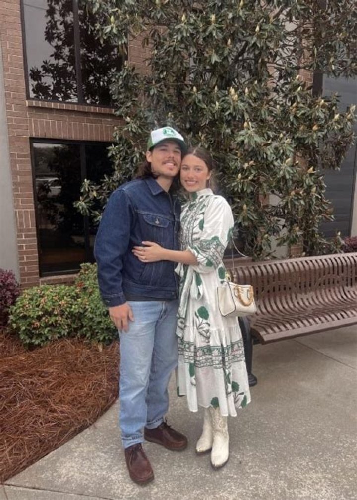 Bella Robertson Height, Weight, Age, Net Worth, Biography