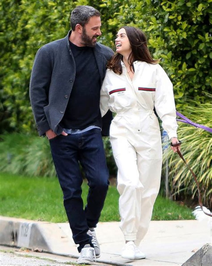 Ben Affleck ‘Communicated’ With Jennifer Garner Before Introducing Kids To GF Ana De Armas