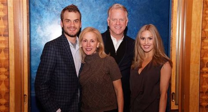 Boomer Esiason - Bio, Age, net worth, height, Wiki, Facts and Family