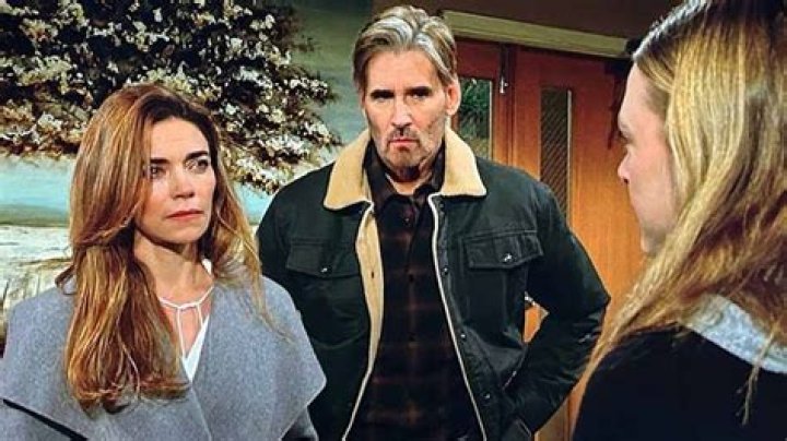 Brady And Theresa Band Together, Horrified To See Tate Being Beaten