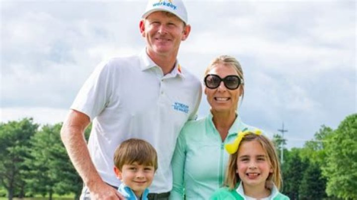 Brandt Snedeker - Bio, Age, net worth, height, Wiki, Facts and Family
