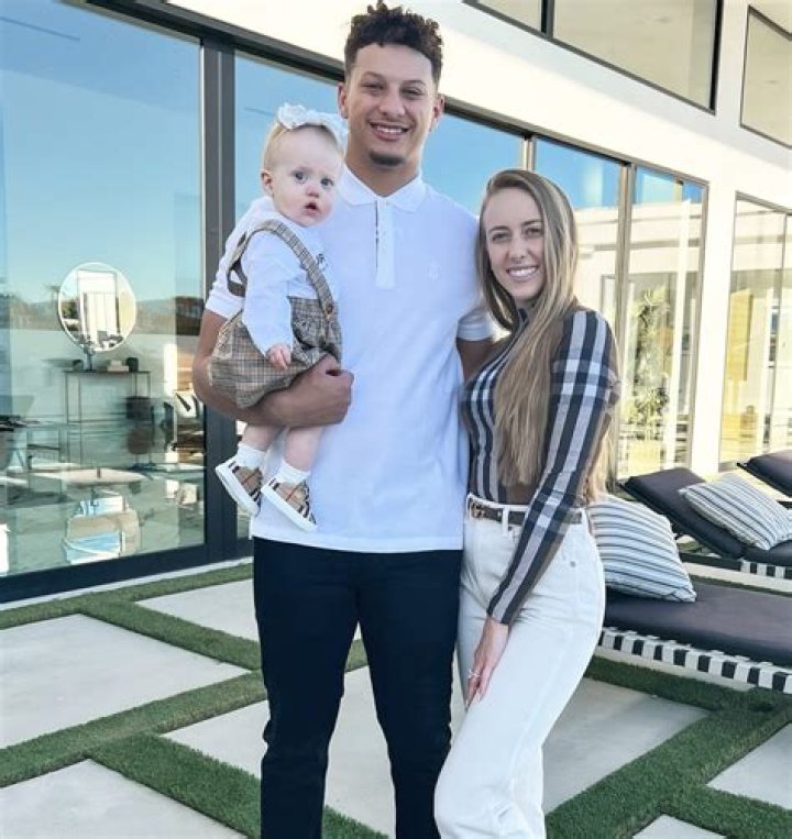Brittany Matthews Responds To Criticism Over Champagne Celebration – Hollywood Life