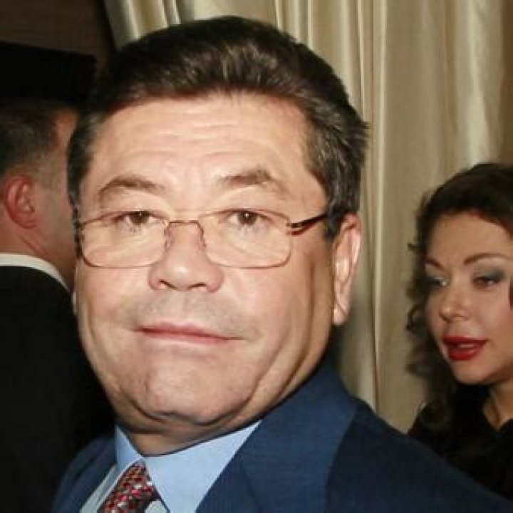 Bulat Utemuratov Net Worth | Celebrity Net Worth