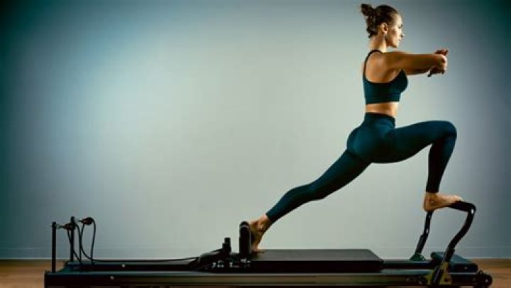Celebrity Pilates Instructor’s Exact Workout & At Home Tips – Hollywood Life