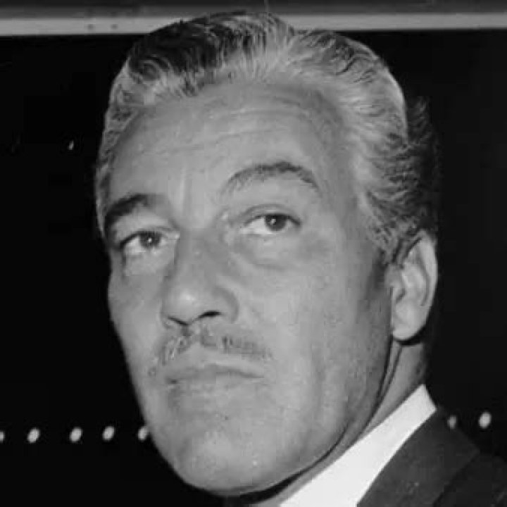 Cesar Romero Net Worth | Celebrity Net Worth