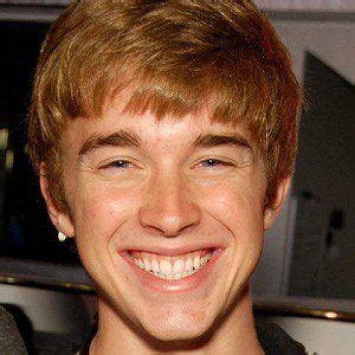 Chandler Massey - Bio, Age, net worth, height, Wiki, Facts and Family