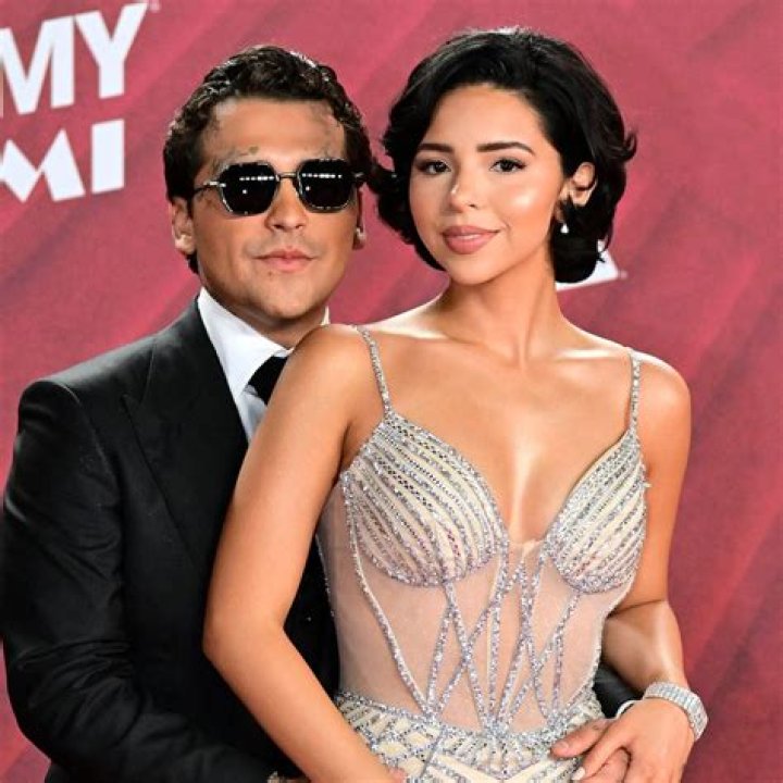 Christian Nodal Height, Weight, Age, Girlfriend, Family, Facts, Biography