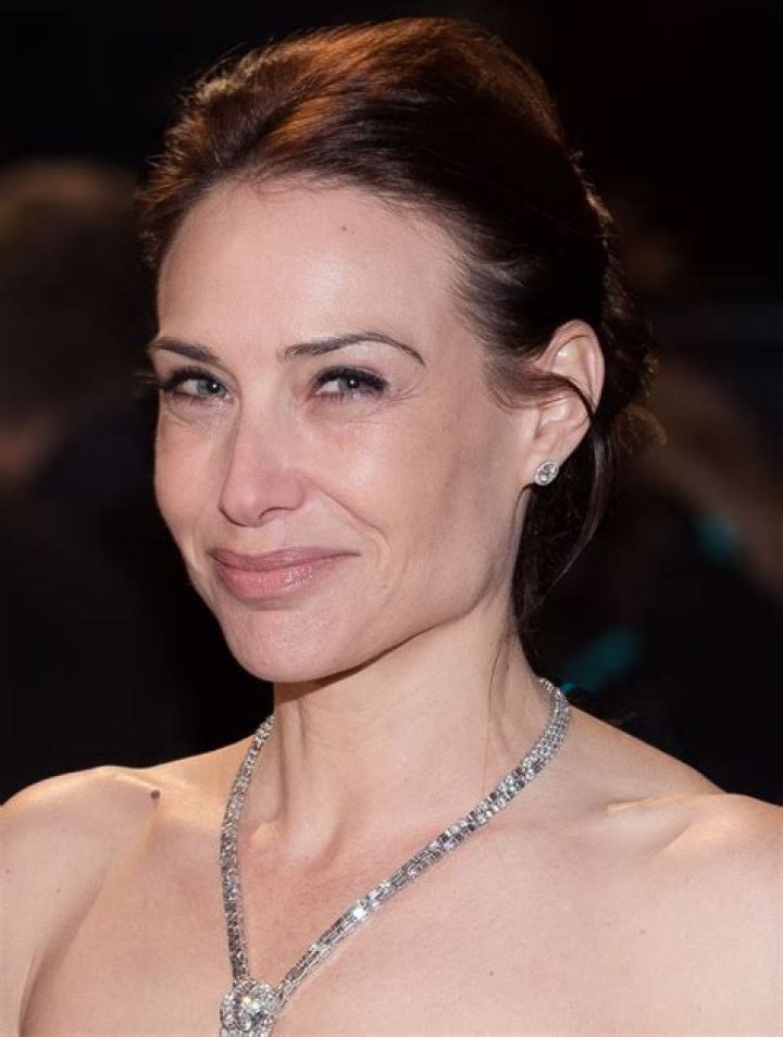 Claire Forlani - Bio, Age, Wiki, Facts and Family