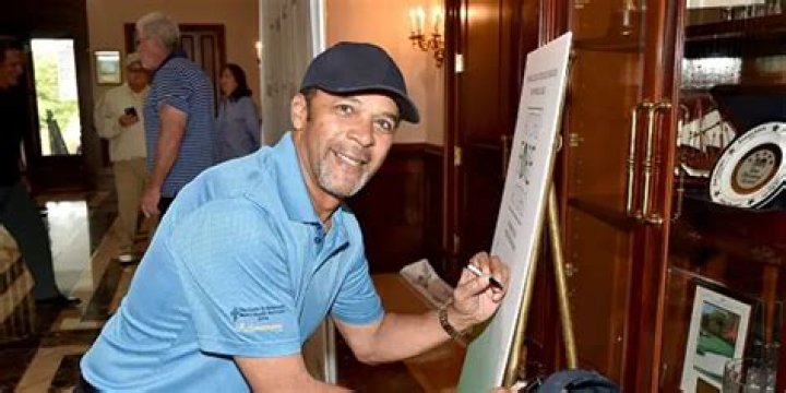 Clifton Davis Net Worth | Celebrity Net Worth