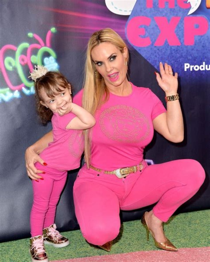 Coco Austin & Her Daughter Chanel Rocking Matching Comic Book Outfits – Hollywood Life