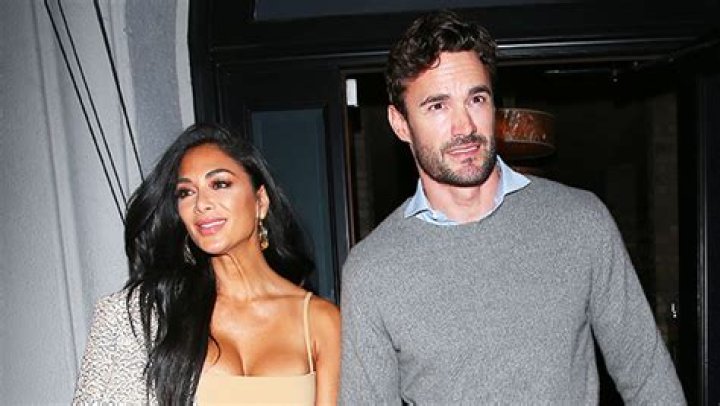 Couple Breaks-Up After 3 Years – Hollywood Life