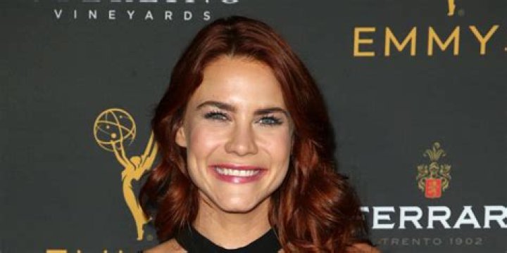 Courtney Hope - Bio, Age, Wiki, Facts and Family