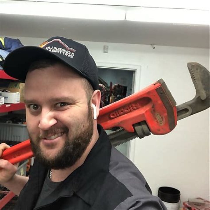 Craig Johnson - Bio, Age, Wiki, Facts and Family