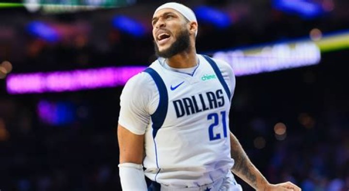 Dallas Mavericks Head Coach Rick Carlisle's Bio, Salary, Contract, Net Worth, Family, Wife, Earnings