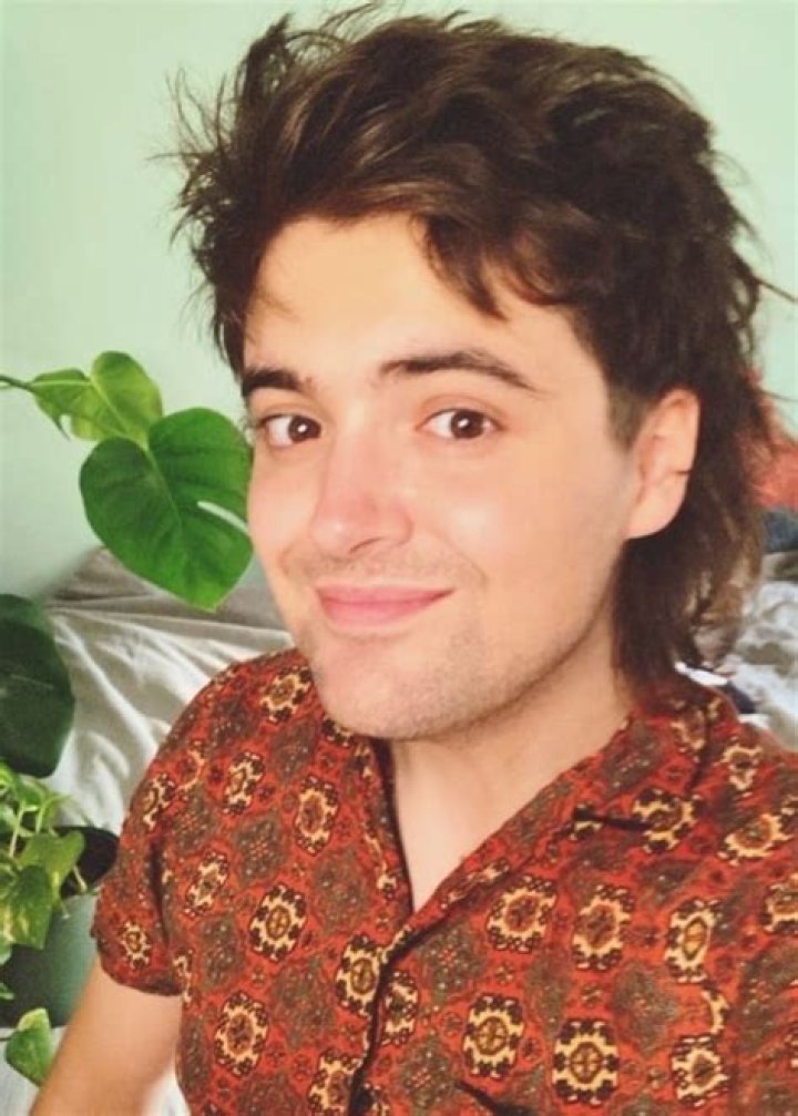 Dean Dobbs Height, Weight, Age, Body Statistics