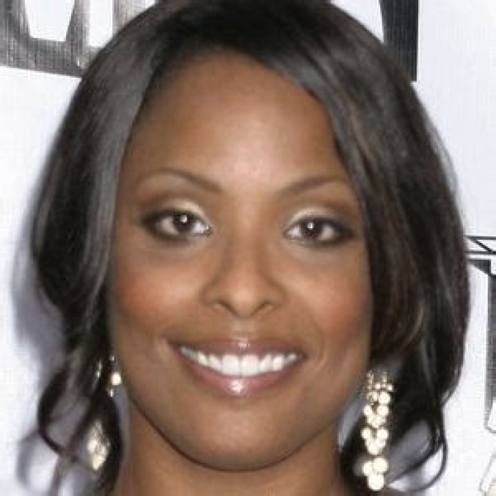 DJ Spinderella - Bio, Age, Wiki, Facts and Family