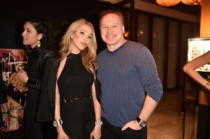 Dr. Leonard Hochstein Net Worth