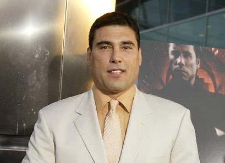 Eduardo Yáñez Net Worth | Celebrity Net Worth