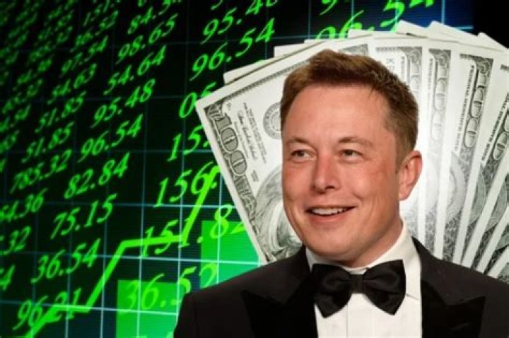 Elon Musk's Net Worth Just Topped A Quarter Trillion Dollars