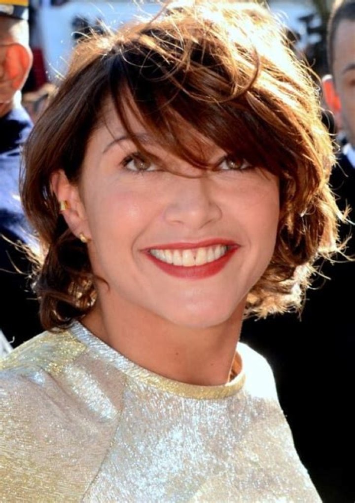 Emma de Caunes Height, Weight, Age, Spouse, Biography, Family