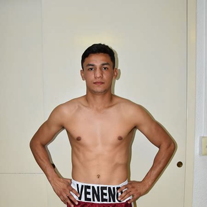 Emmanuel Dominguez Biography- Salary, Earnings, Net worth, Stats, Fights, Age, height, Girlfriend, Relationship, Affair, Nationality