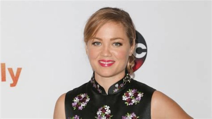 Erika Christensen - Bio, Age, Wiki, Facts and Family