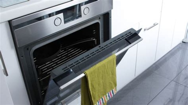 Even More Ovens Sold at Lowe's and Home Depot Are Being Recalled After Carbon Monoxide Leaks