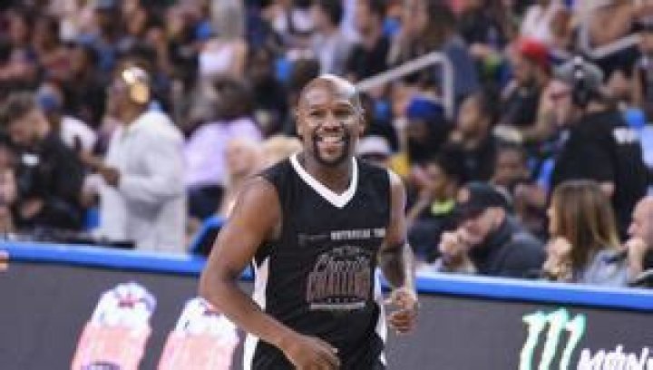 Floyd Mayweather's Next Business Venture Will Look At Franchising Gyms Around The World