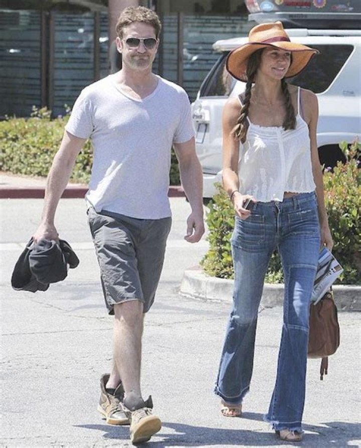 Gerard Butler Height, Weight, Age, Girlfriend, Family, Facts, Biography