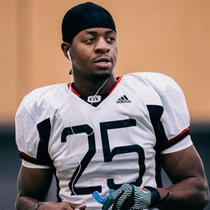 Godfrey Onyeka Bio, Age, Net Worth, Salary, CFL Draft, & Stats: Is He Dating?