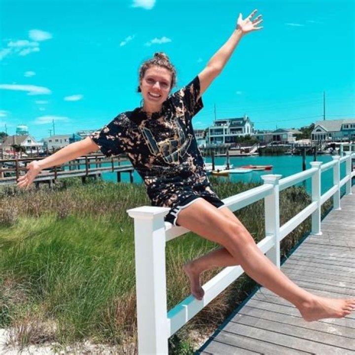 Grace Sharer Height, Weight, Age, Boyfriend, Family, Facts, Biography