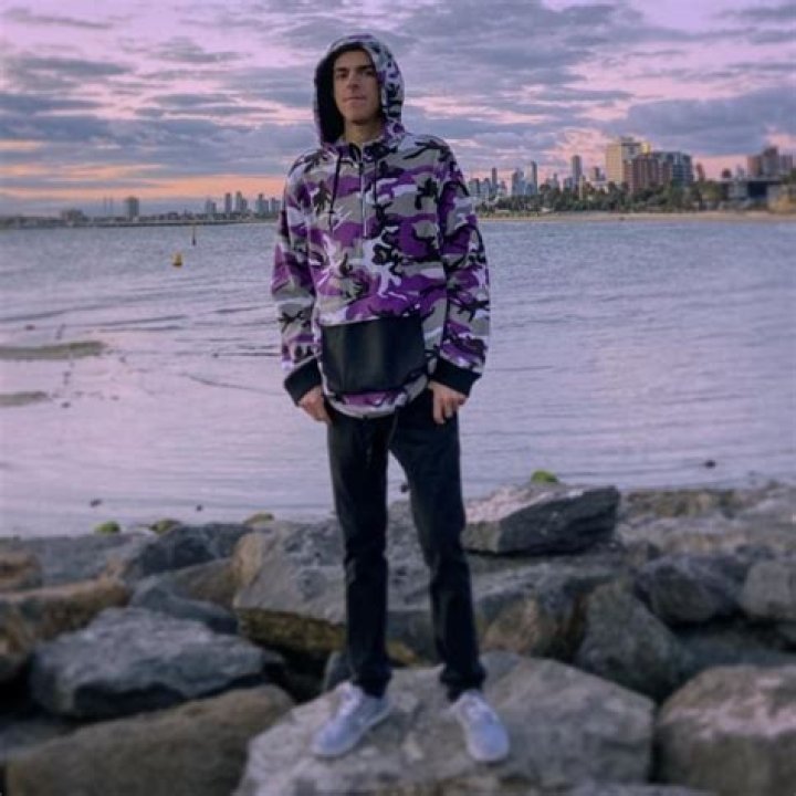 Grapeapplesauce Height, Weight, Age, Body Statistics